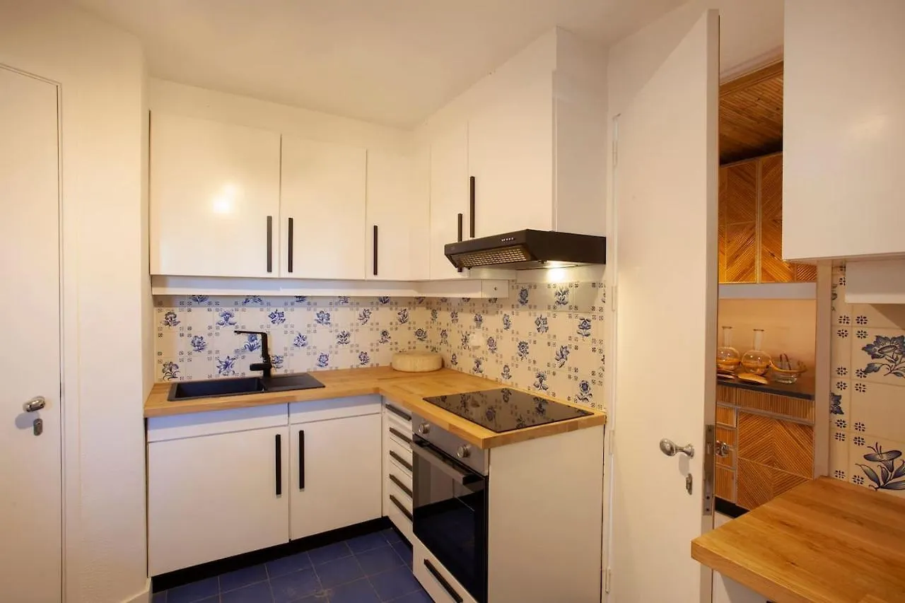 Holiday home Estoril House W Pool & Garden By Lovelystay